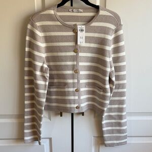 NWT Abercrombie & Fitch Grey and White Striped Button Cardigan